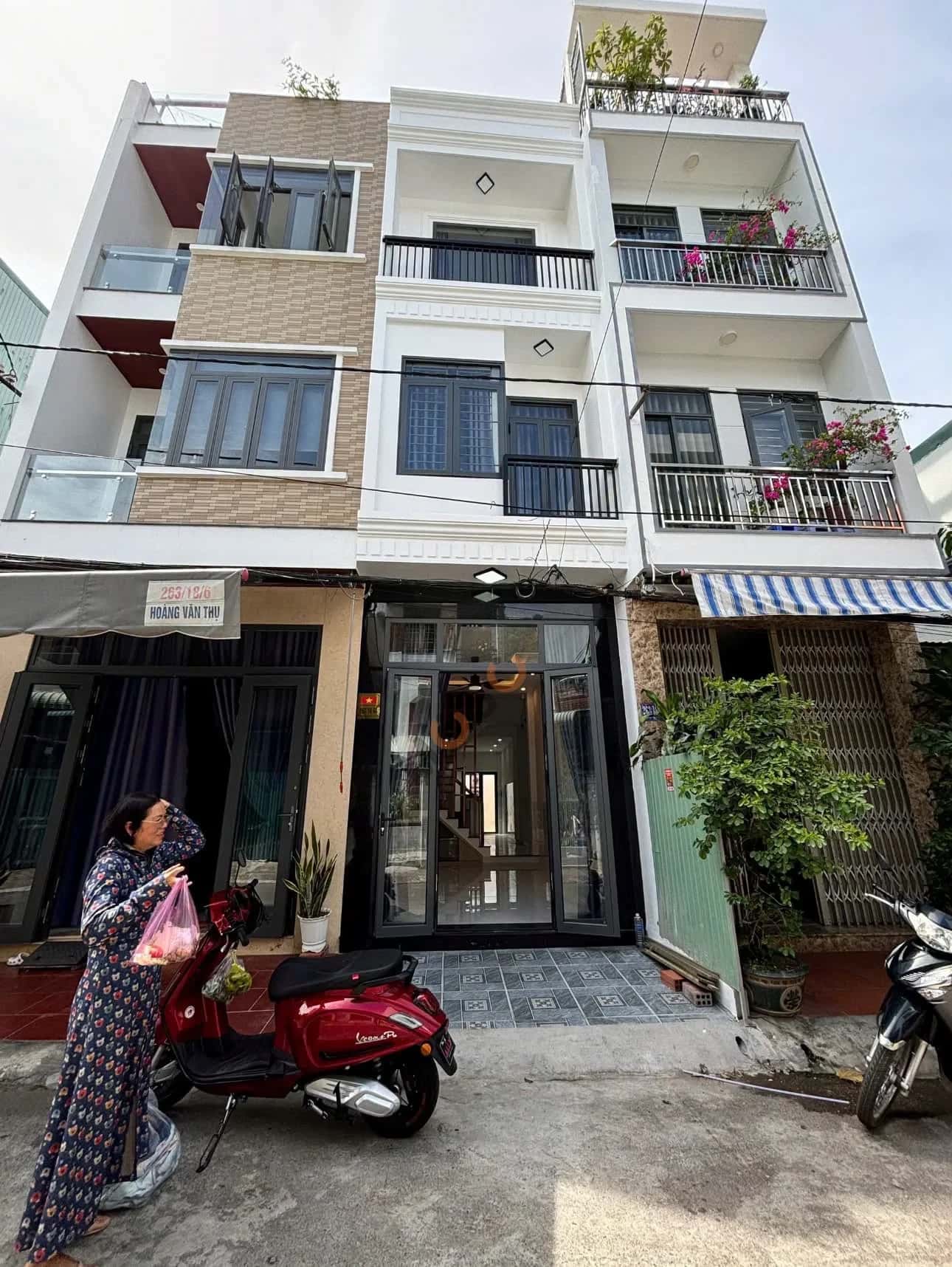 Bán nhà hẻm Hoàng VănThụ  Thành phố Quy Nhơn, Bình Định – 3 phòng ngủ, giá 4.2 tỷ — Hình 2